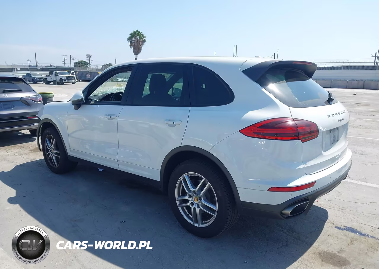 2016 Porsche Cayenne VIN:WP1AA2A28GKA12259 - 3