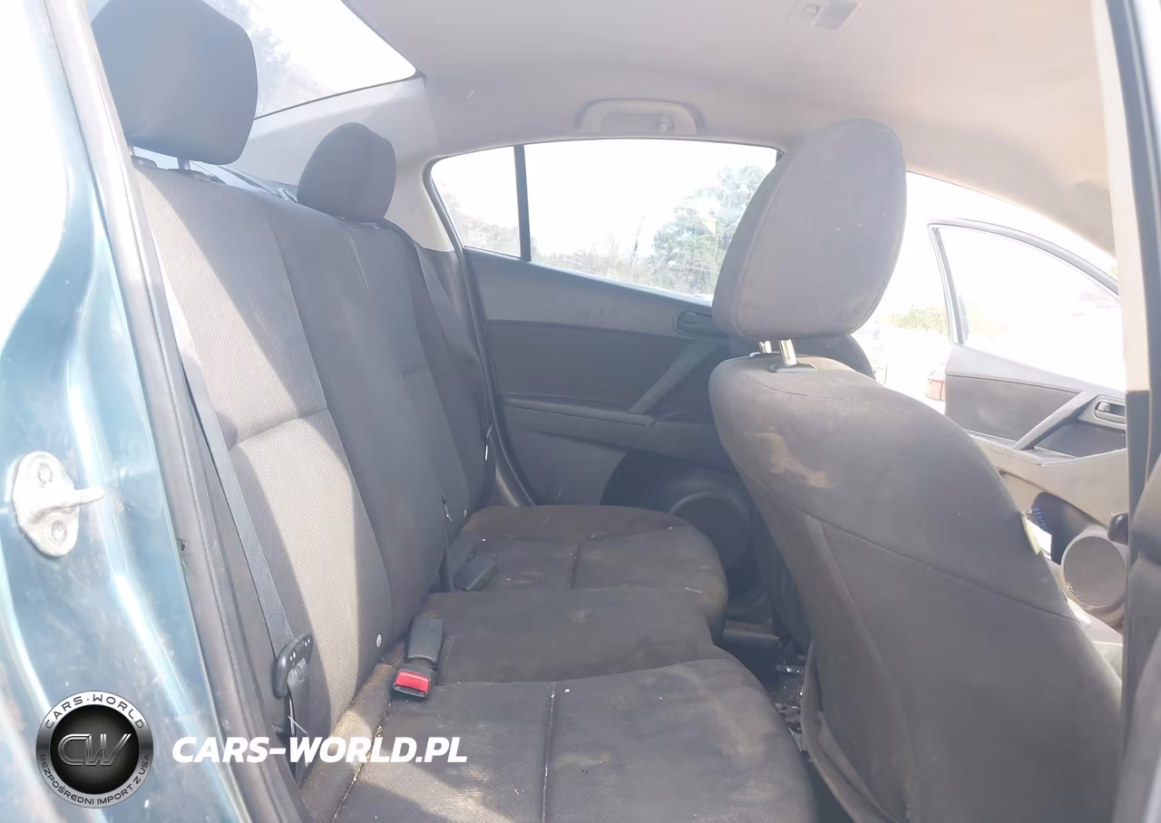 2011 Mazda Mazda3 I Sport VIN:JM1BL1UF1B1387045 - 8