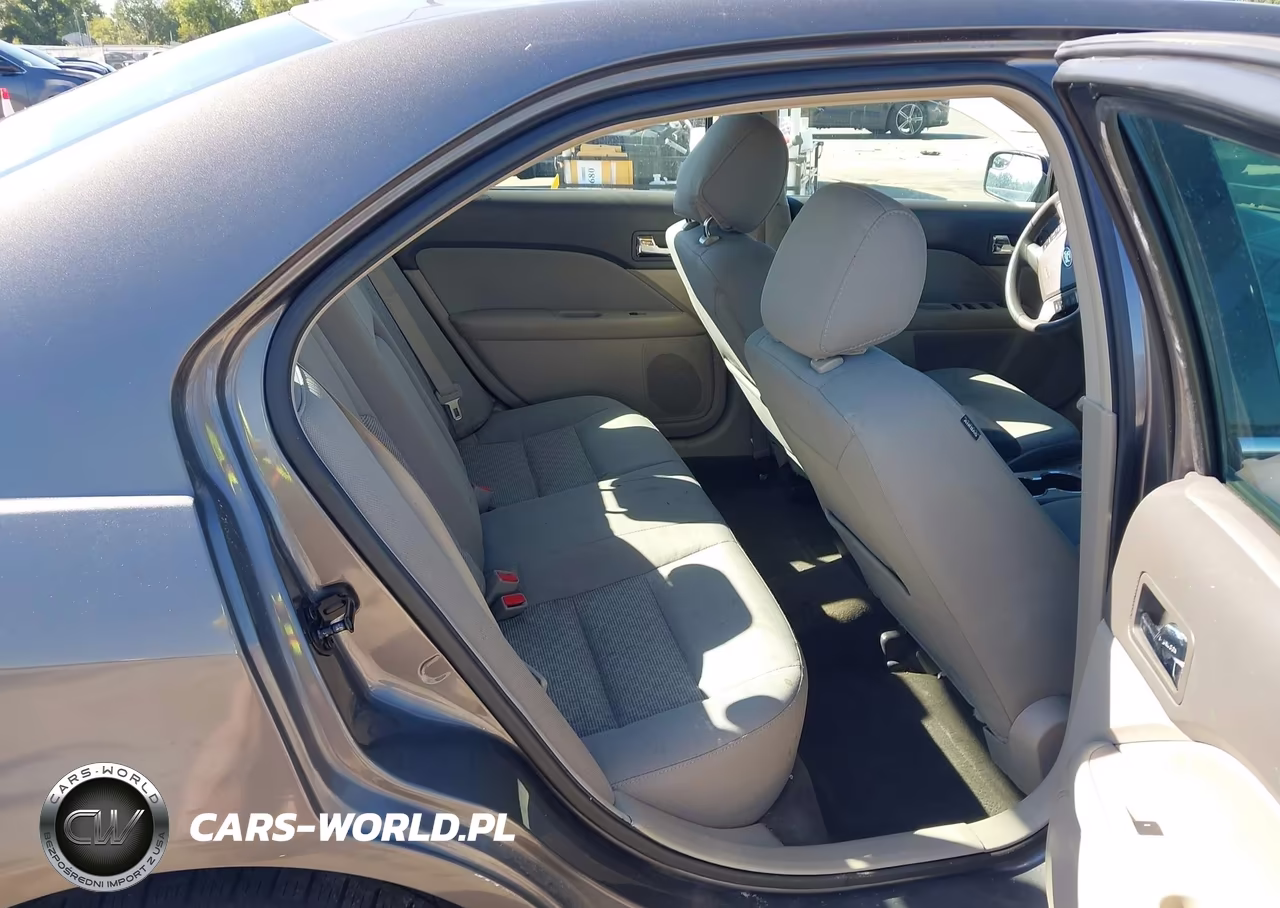 2012 Ford Fusion Se VIN:3FAHP0HG3CR391249 - 8
