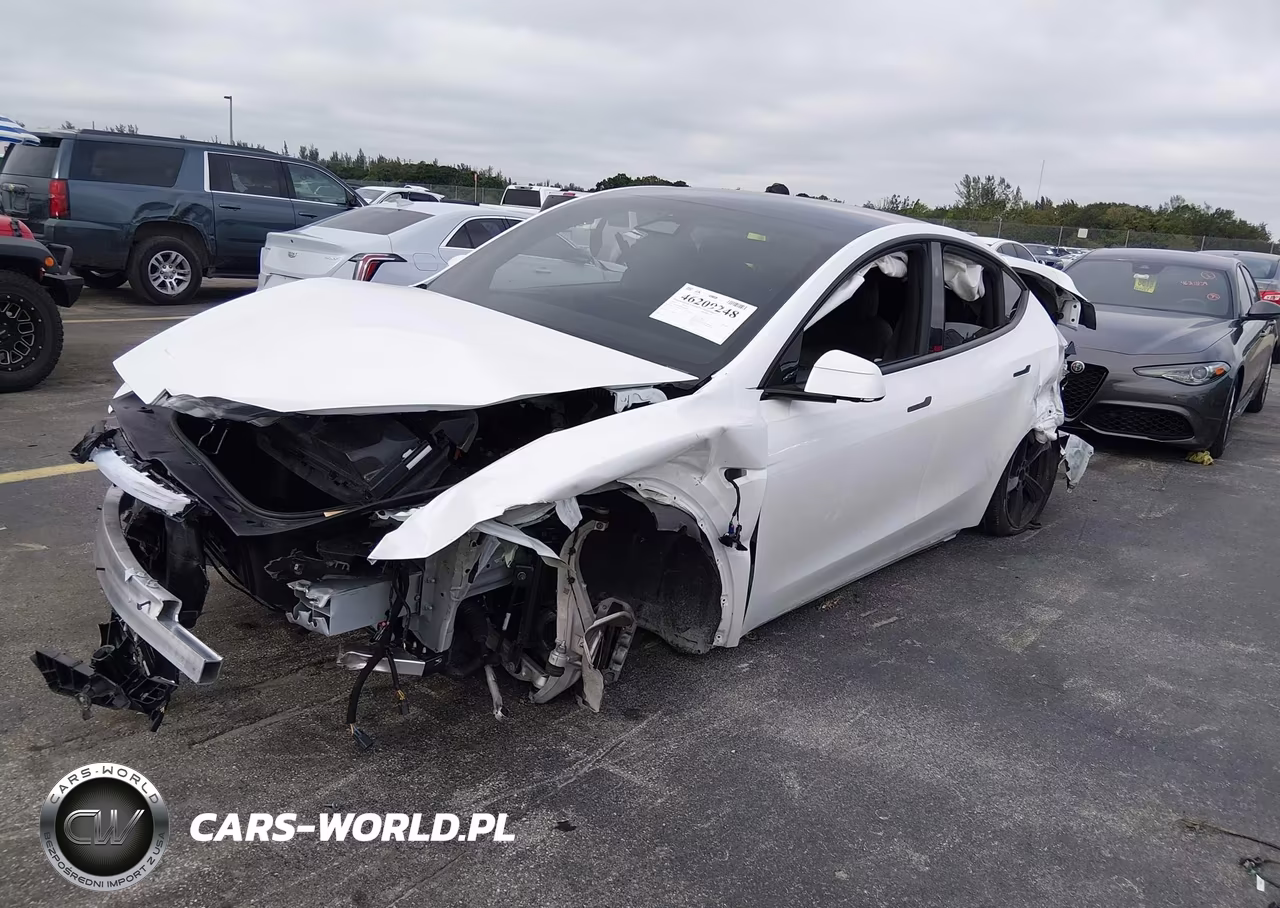 2026 Tesla Model Y Premium Rear-Wheel Drive-Rear-Wheel Drive VIN:7SAYGDED9TA675465 - 2