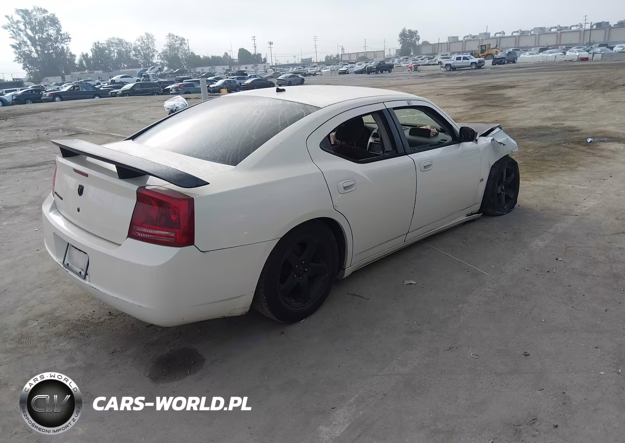 2008 Dodge Charger VIN:2B3KA43G08H288343 - 4