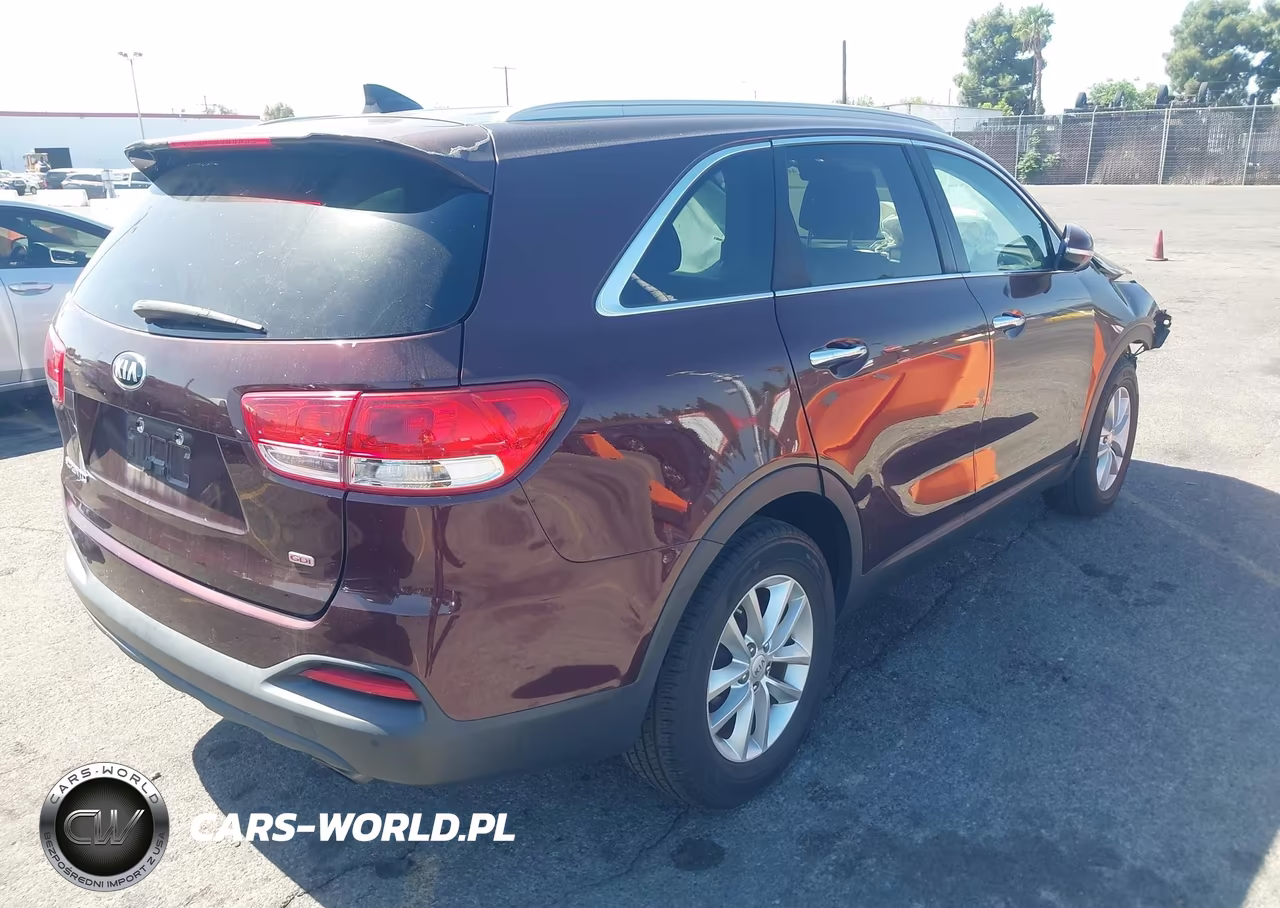 2017 Kia Sorento 2.4L Lx VIN:5XYPG4A30HG252136 - 4
