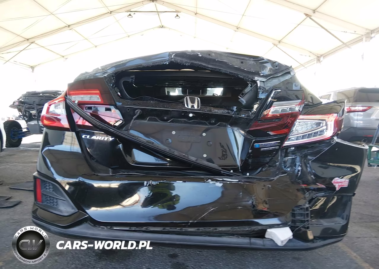 2018 Honda Clarity Plug-In Hybrid Touring VIN:JHMZC5F33JC002966 - 6