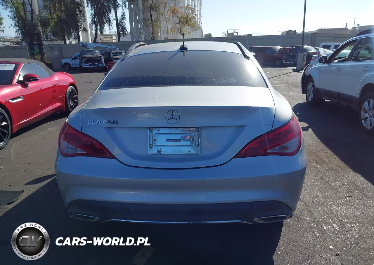 2018 Mercedes-Benz Cla 250 VIN:WDDSJ4EB9JN545082 - 17
