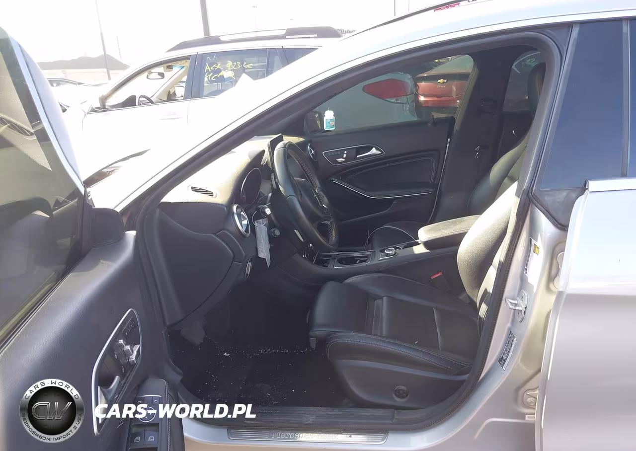 2018 Mercedes-Benz Cla 250 VIN:WDDSJ4EB9JN545082 - 5