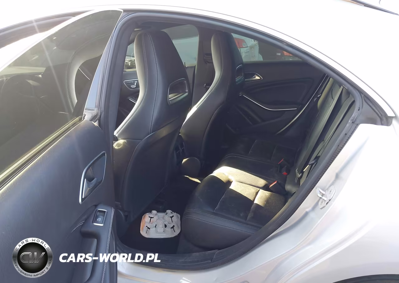 2018 Mercedes-Benz Cla 250 VIN:WDDSJ4EB9JN545082 - 8