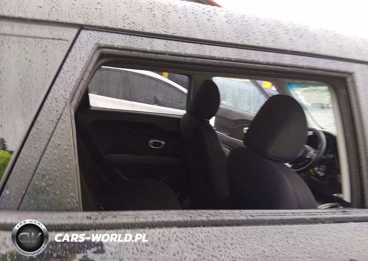 2015 Kia Soul VIN:KNDJN2A22F7204977 - 15