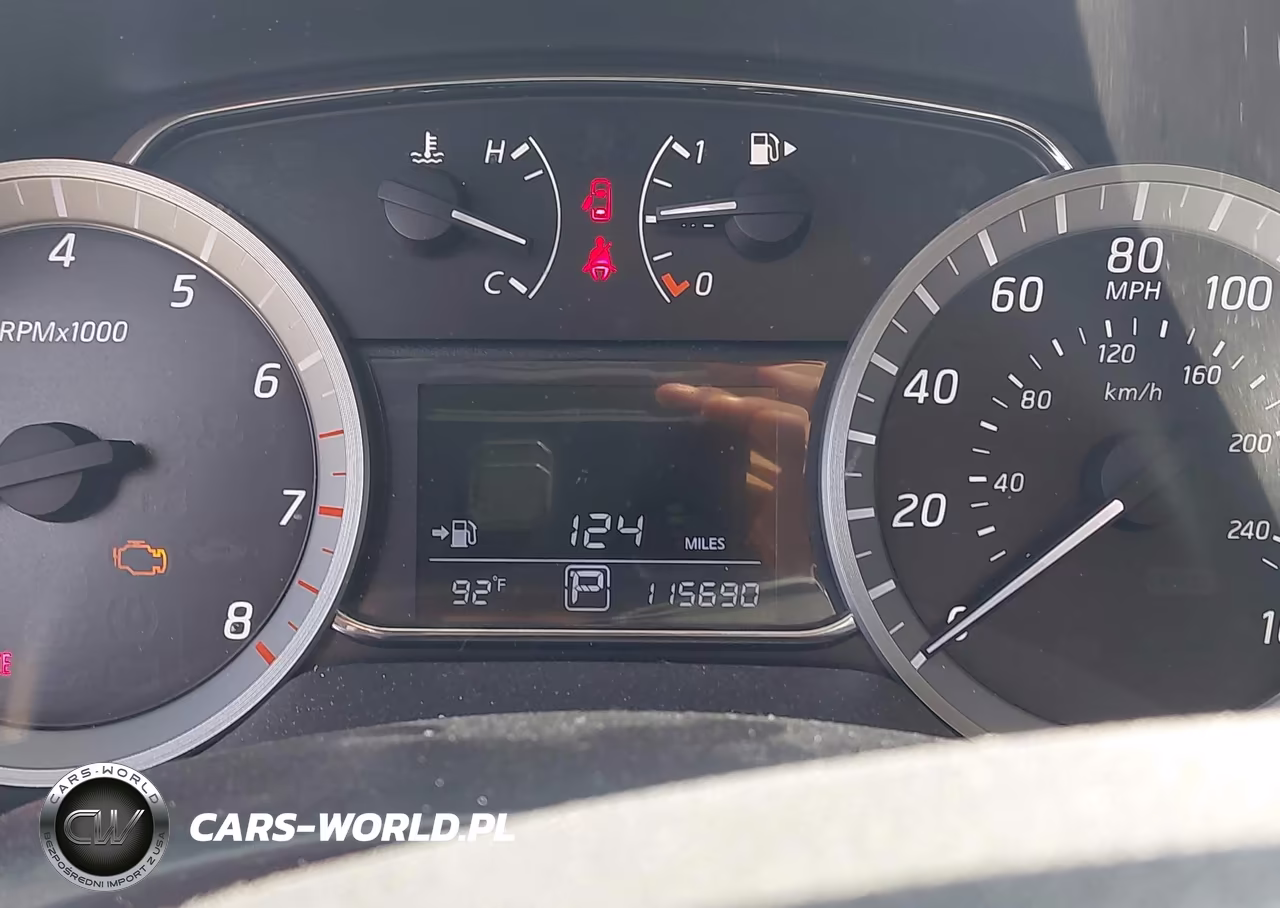 2014 Nissan Sentra Sr VIN:3N1AB7AP8EY298977 - 10