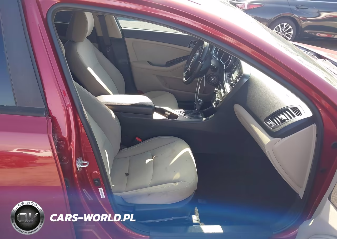 2014 Kia Optima Lx VIN:5XXGM4A73EG318884 - 5