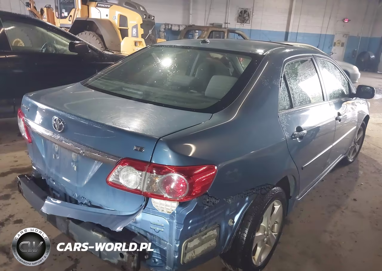 2013 Toyota Corolla Le VIN:5YFBU4EE5DP152036 - 4