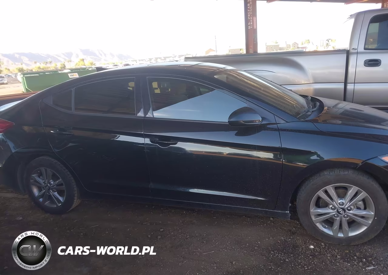 2018 Hyundai Elantra Value Edition VIN:5NPD84LF9JH242016 - 13