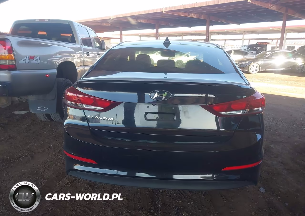 2018 Hyundai Elantra Value Edition VIN:5NPD84LF9JH242016 - 16