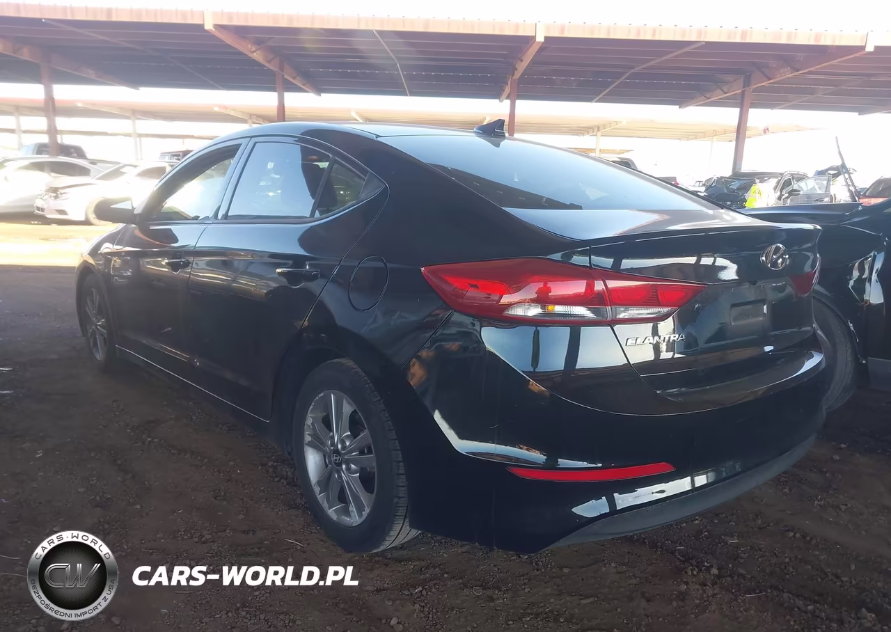2018 Hyundai Elantra Value Edition VIN:5NPD84LF9JH242016 - 3