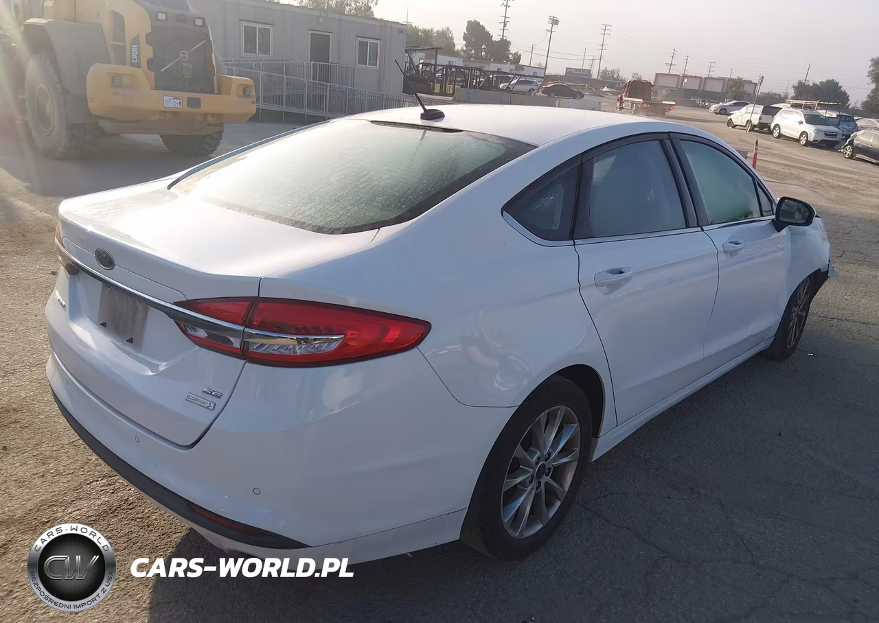 2017 Ford Fusion Se VIN:3FA6P0HD0HR215361 - 4