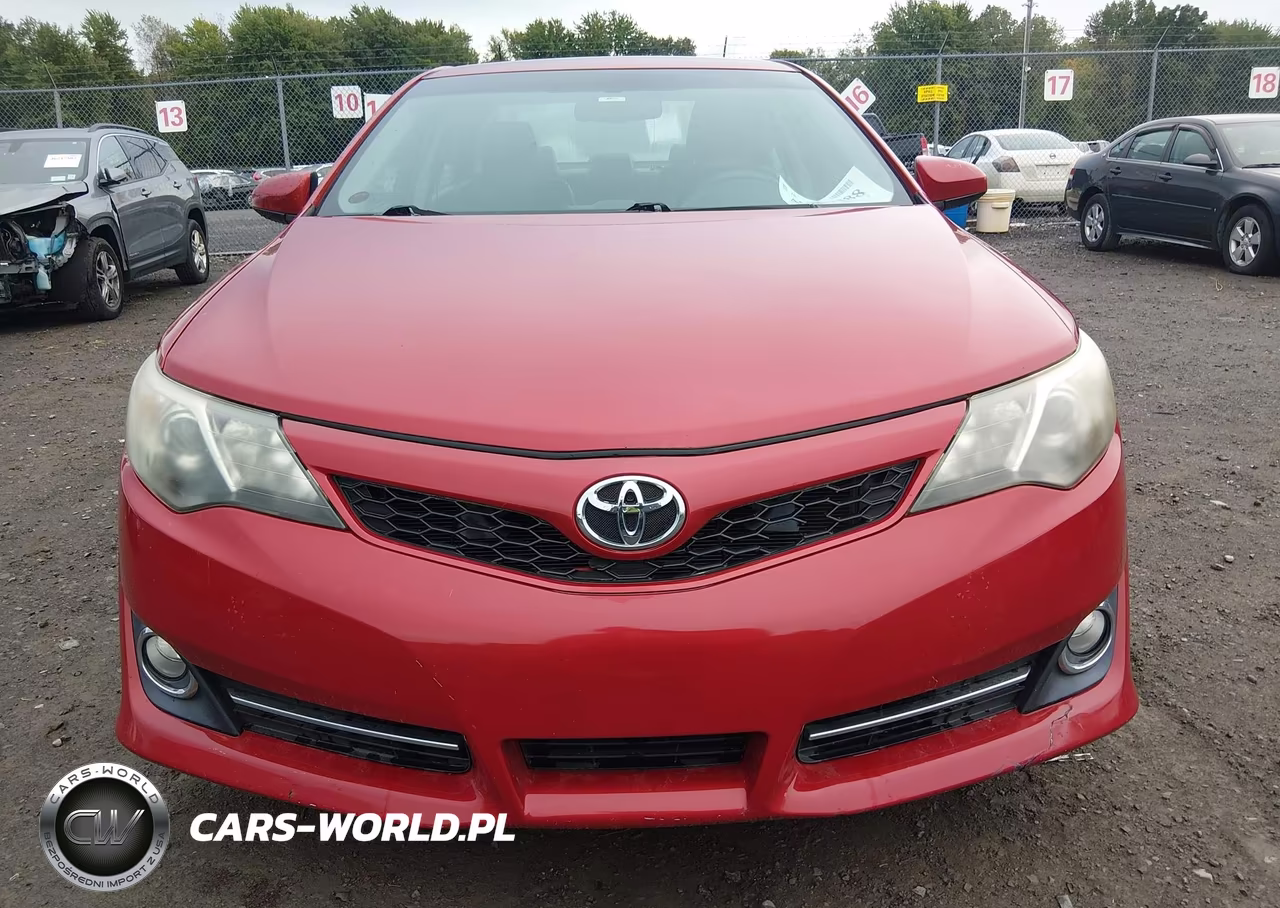 2014 Toyota Camry Se VIN:4T1BF1FK5EU747448 - 12