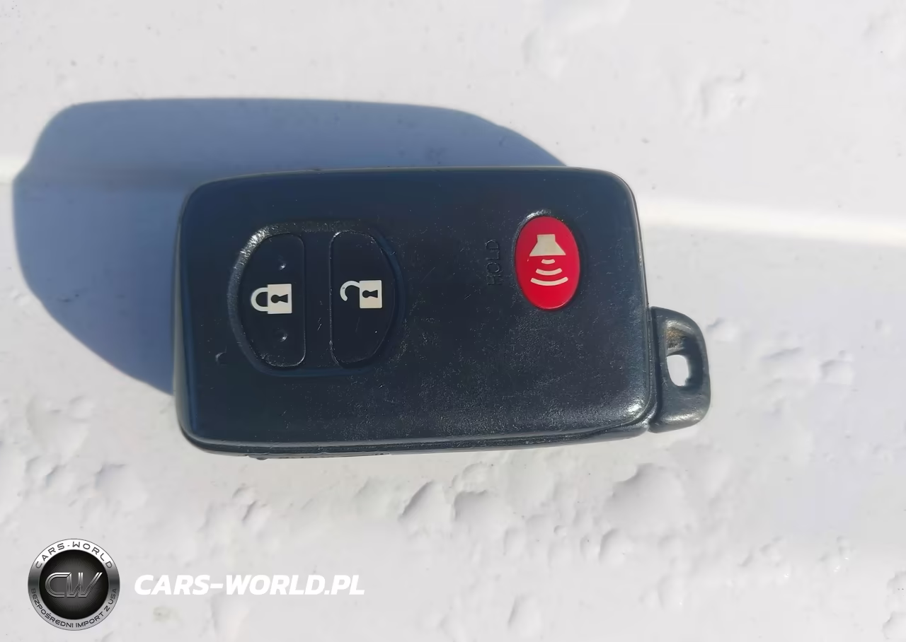 2013 Toyota Prius Three VIN:JTDKN3DU7D5632575 - 11