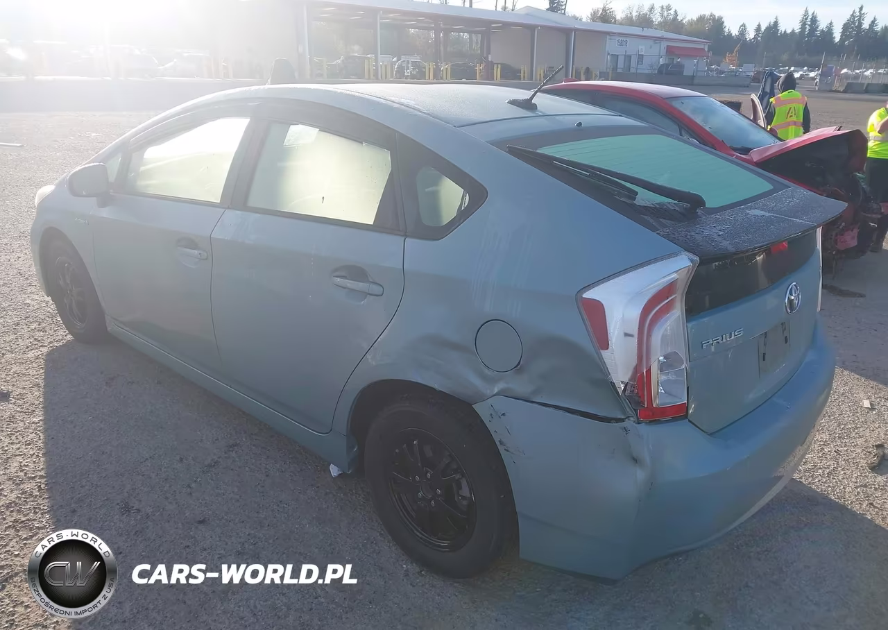 2013 Toyota Prius Three VIN:JTDKN3DU7D5632575 - 3