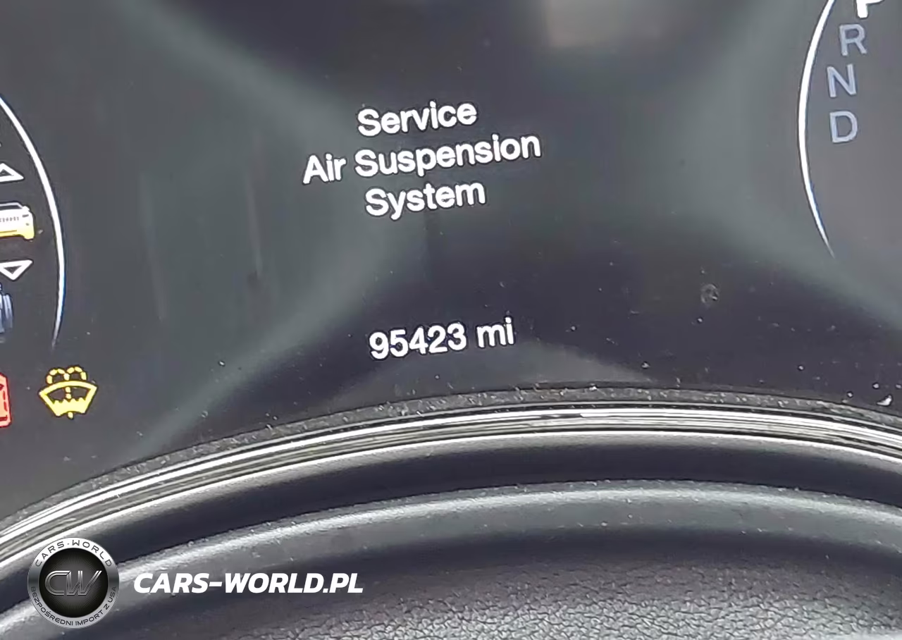 2018 Jeep Grand Cherokee High Altitude 4X4 VIN:1C4RJFCGXJC505057 - 15