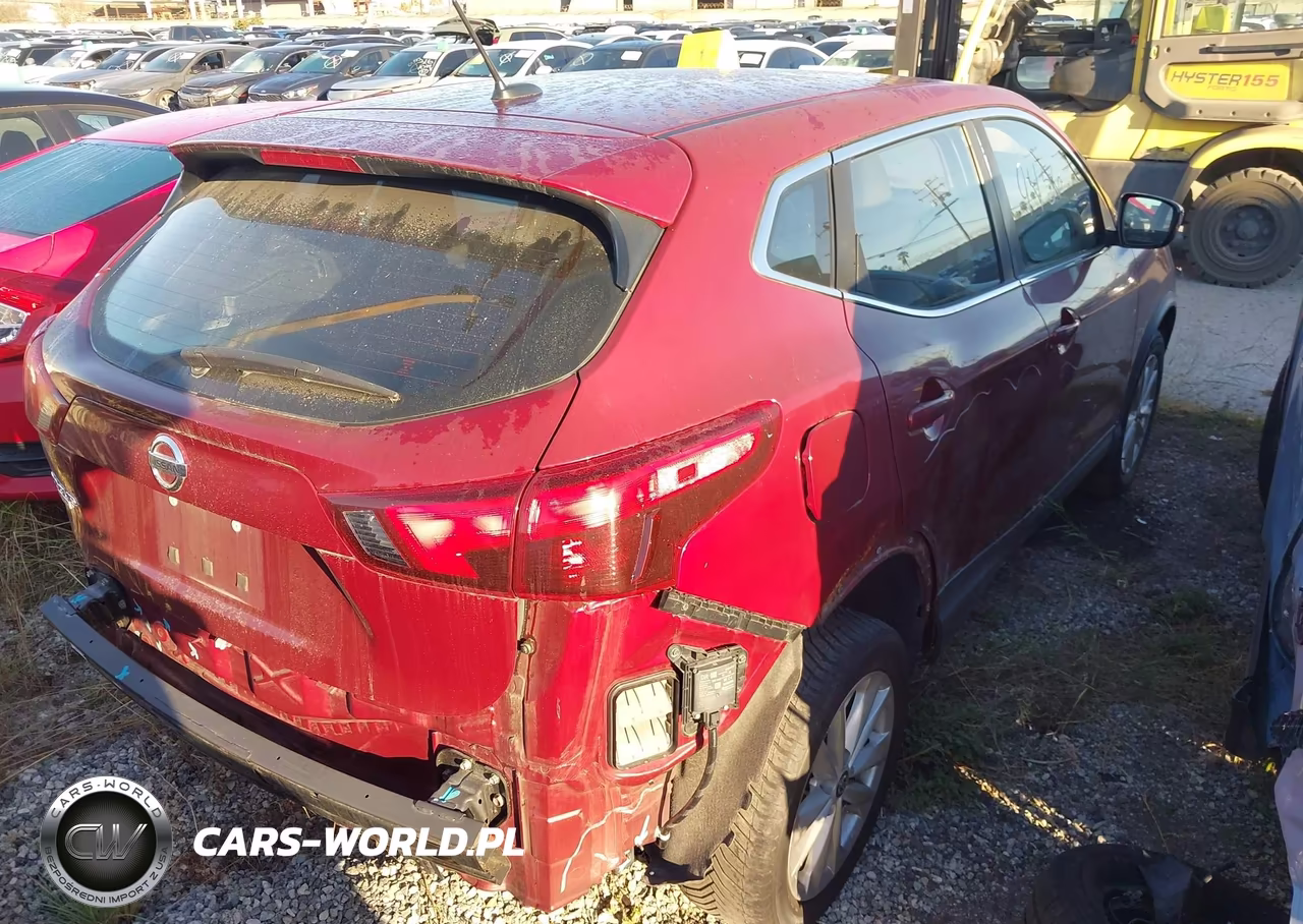 2019 Nissan Rogue Sport S VIN:JN1BJ1CP2KW243333 - 4