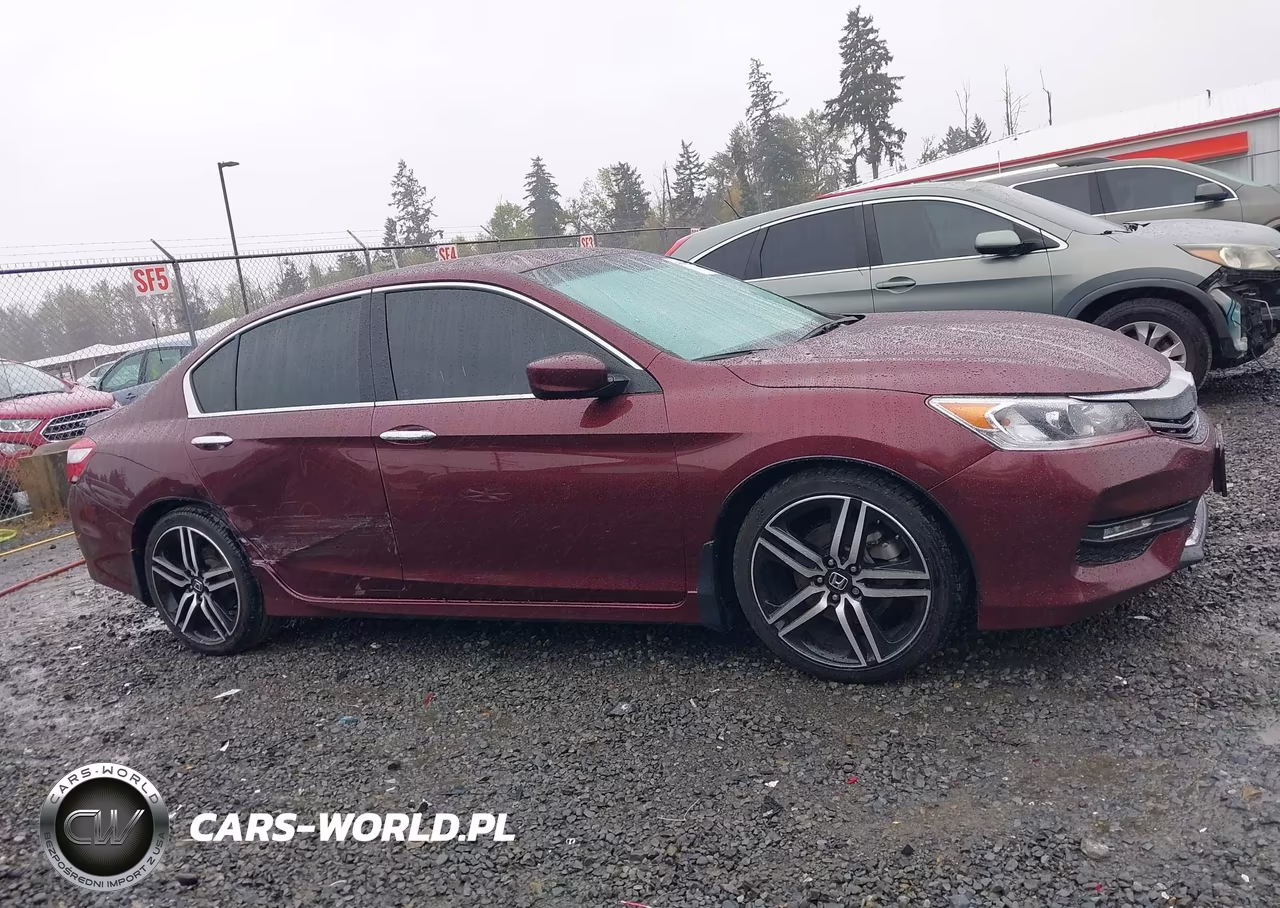 2016 Honda Accord Sport VIN:1HGCR2F5XGA199274 - 13