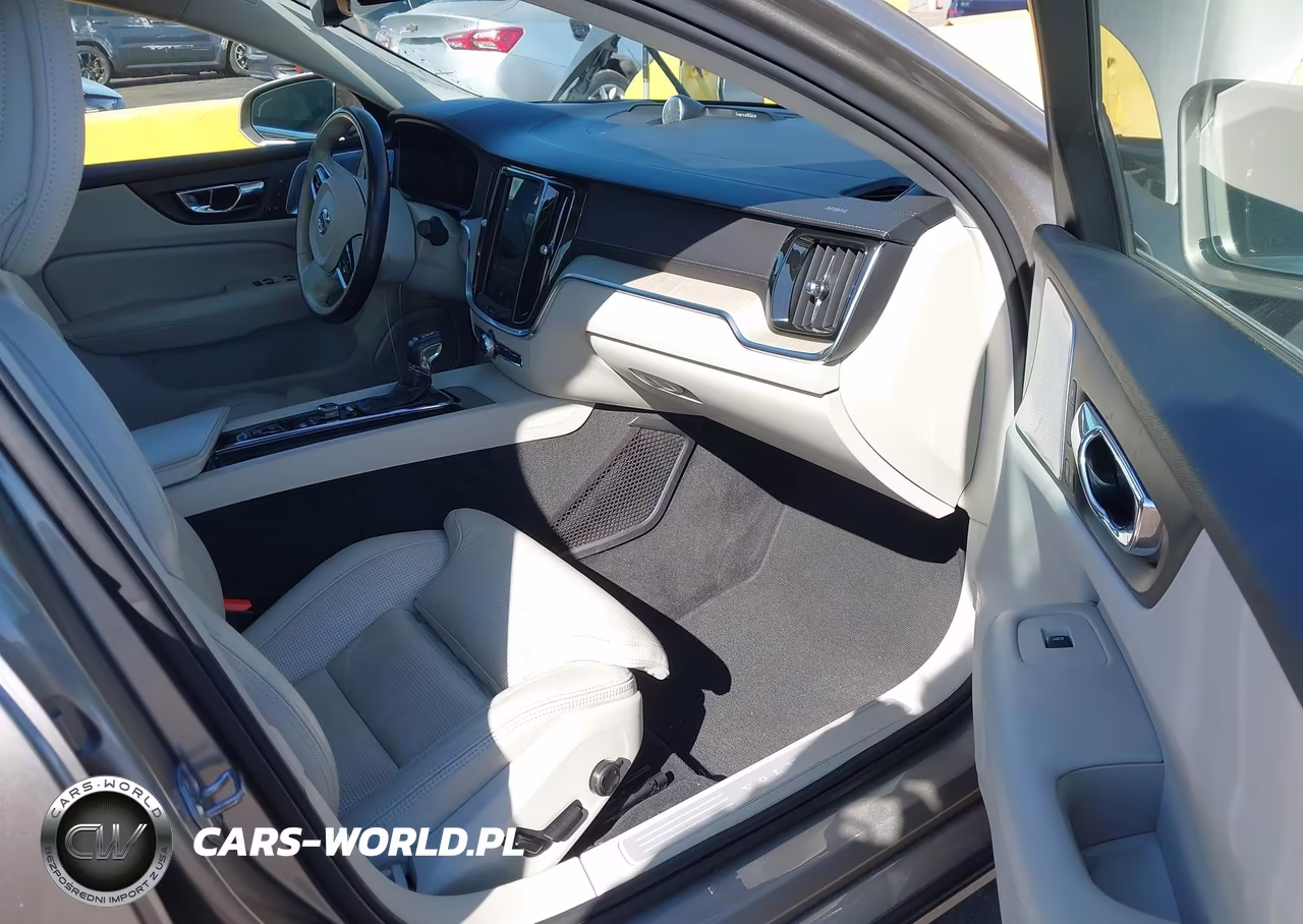 2019 Volvo S60 T6 Inscription VIN:7JRA22TL4KG000949 - 5