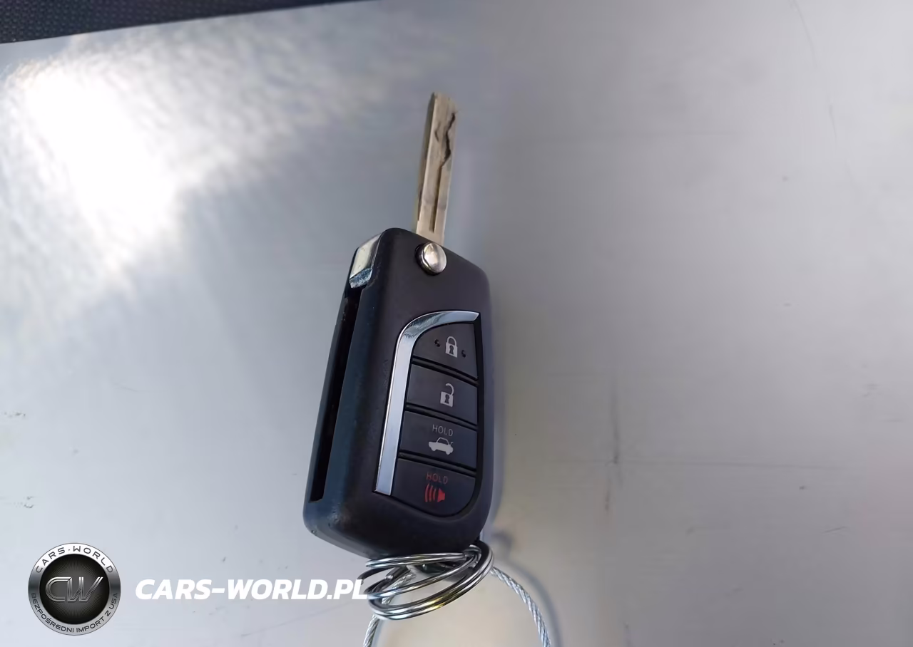 2021 Toyota Corolla Le VIN:5YFEPMAE1MP244285 - 11
