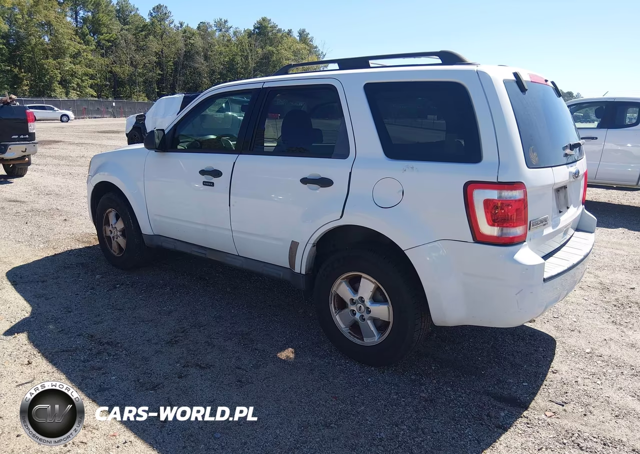 2012 Ford Escape Xlt VIN:1FMCU0D73CKB83729 - 3