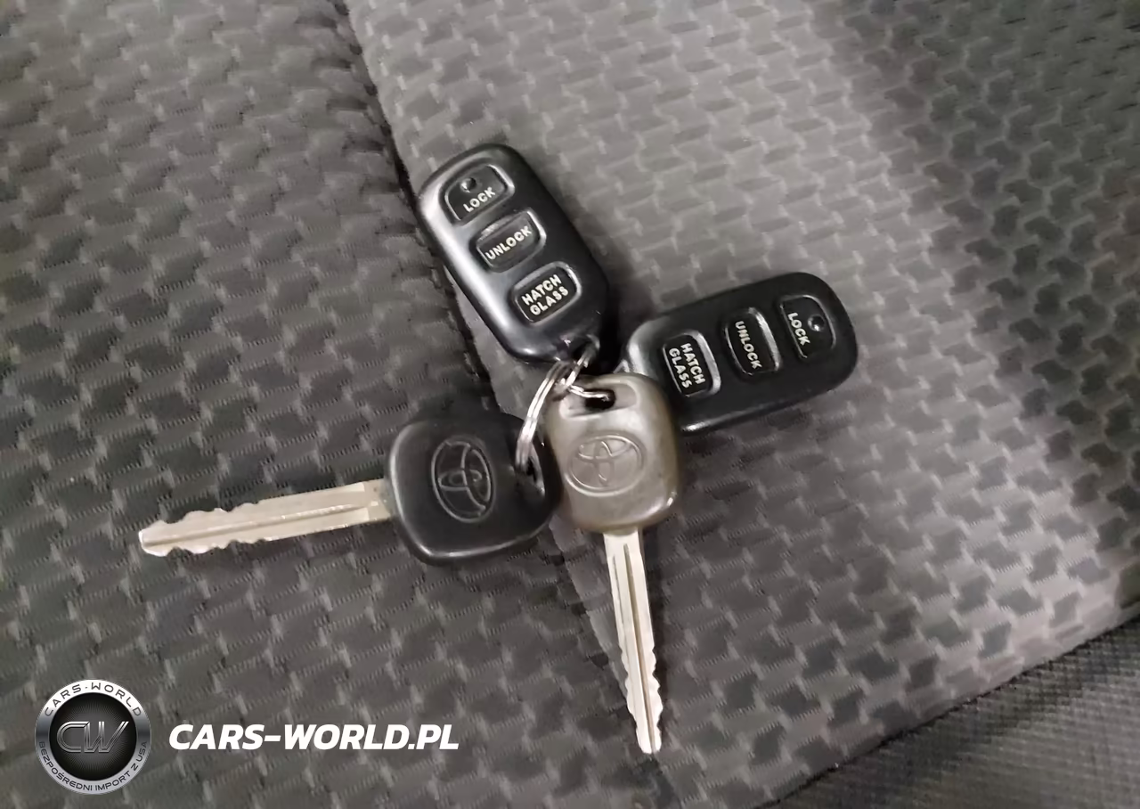2007 Toyota Matrix VIN:2T1KR32E37C683742 - 11