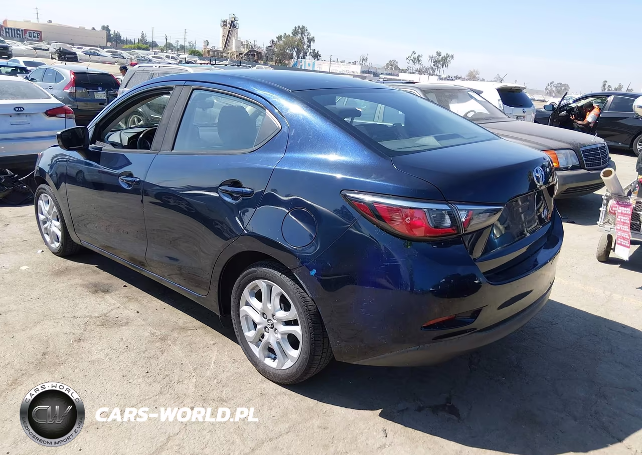 2017 Toyota Yaris Ia VIN:3MYDLBYV4HY162639 - 3