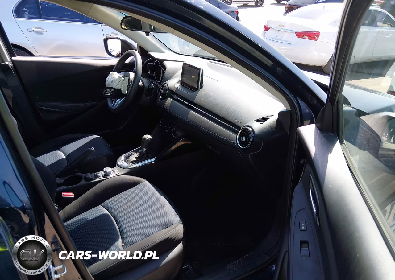2017 Toyota Yaris Ia VIN:3MYDLBYV4HY162639 - 5
