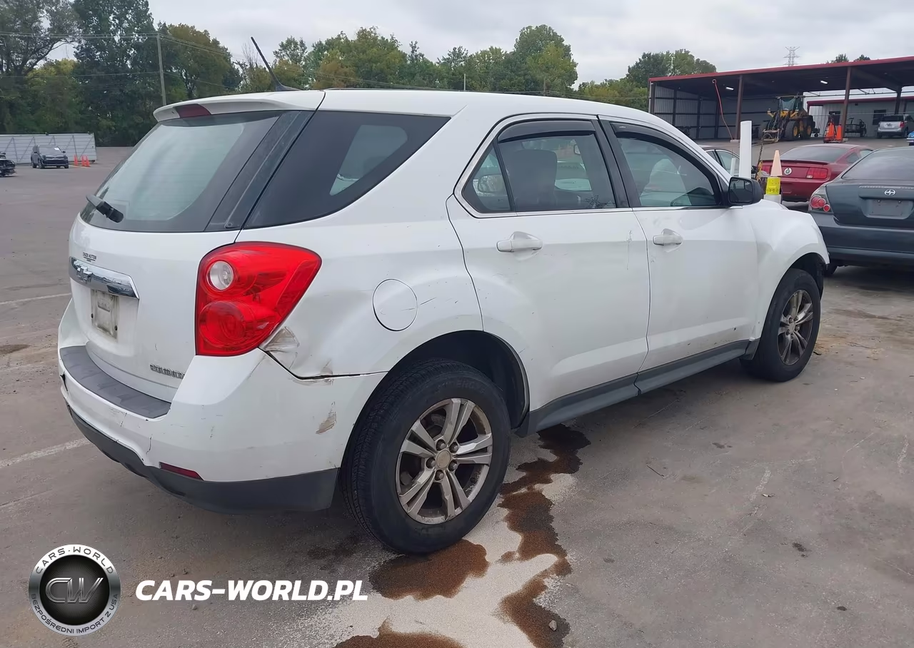 2014 Chevrolet Equinox Ls VIN:1GNALAEKXEZ111953 - 4