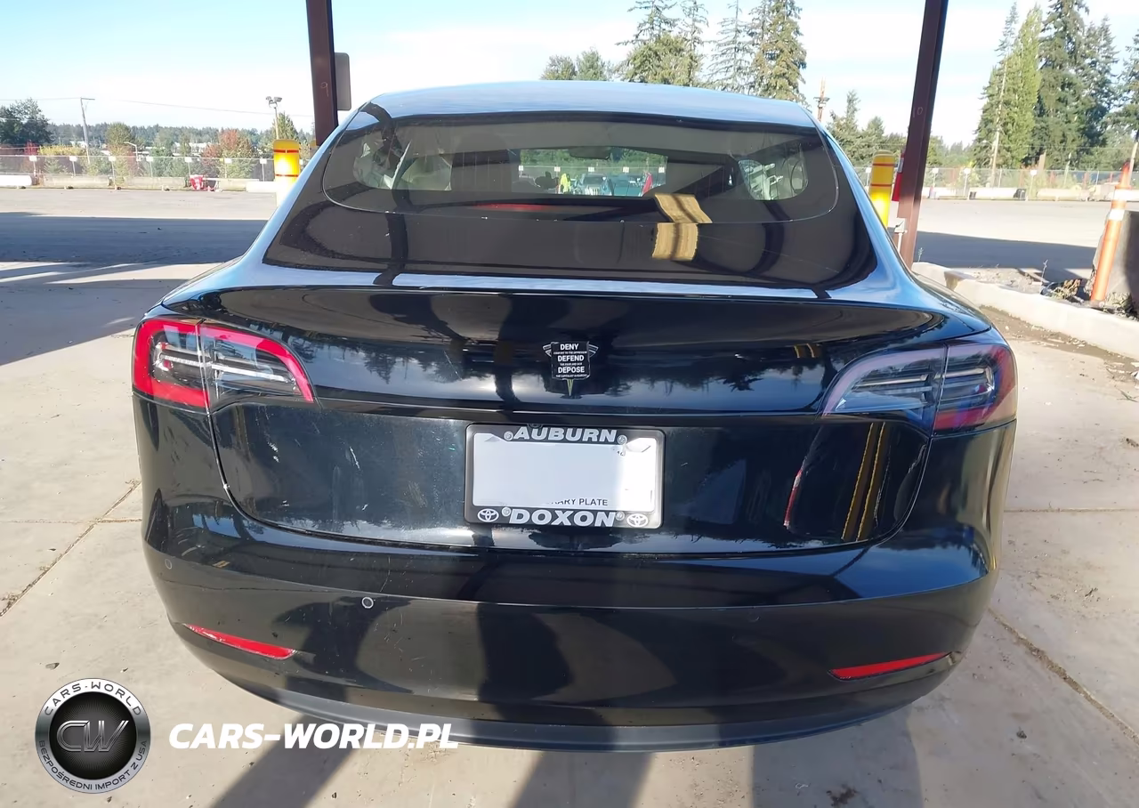 2018 Tesla Model 3 Long Range-Mid Range VIN:5YJ3E1EA0JF172649 - 15