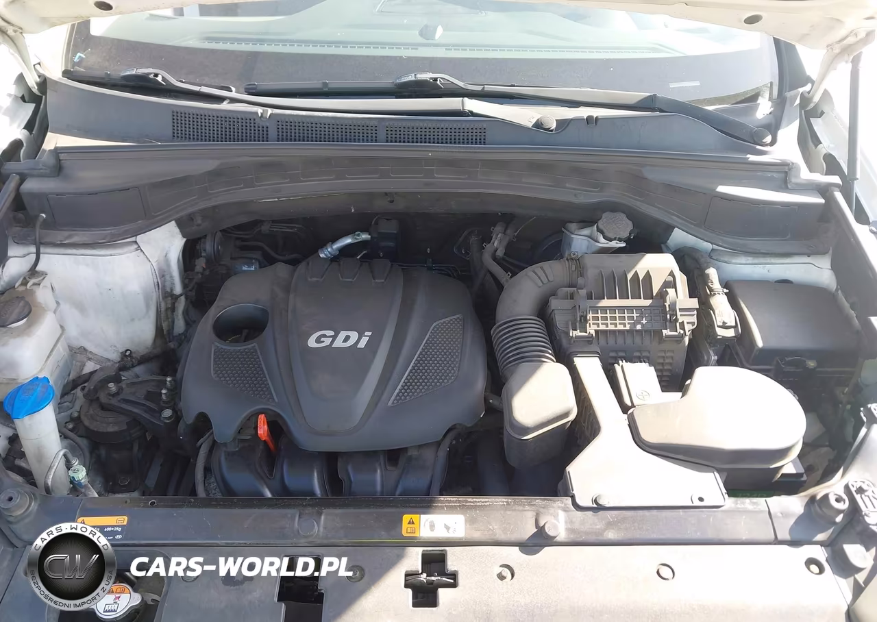 2016 Hyundai Santa Fe Sport 2.4L VIN:5XYZT3LB8GG377886 - 10