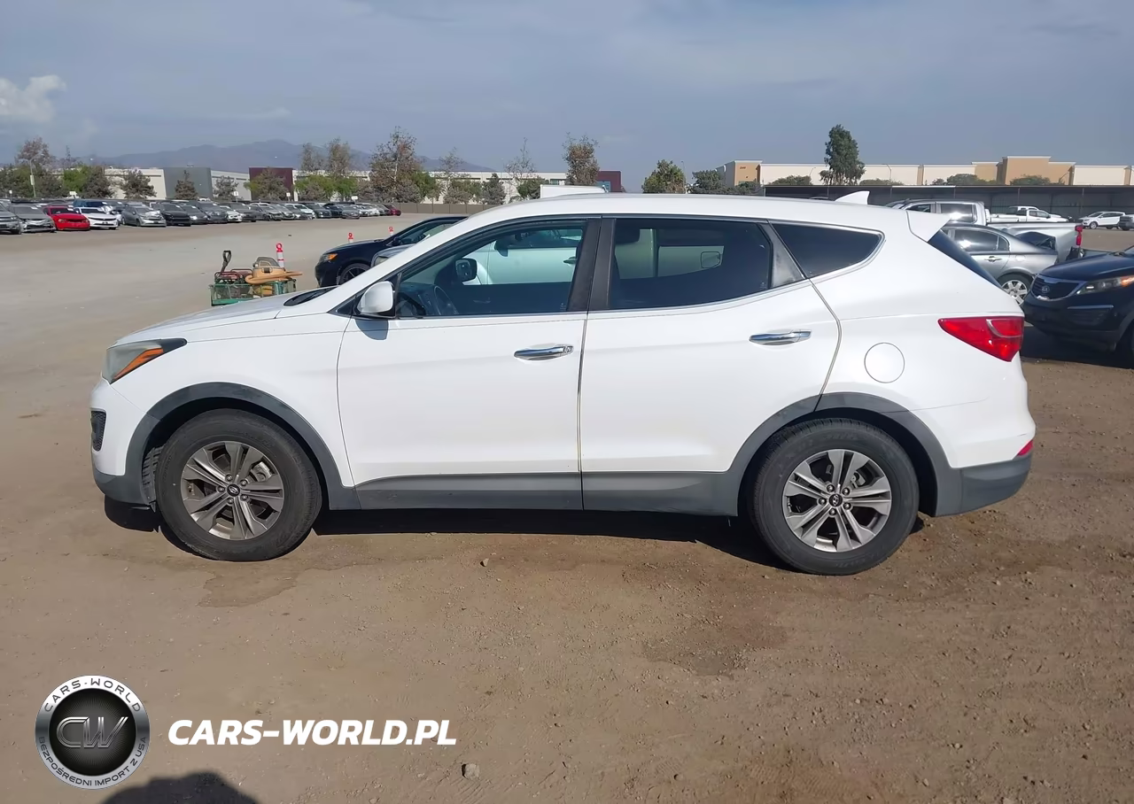 2016 Hyundai Santa Fe Sport 2.4L VIN:5XYZT3LB8GG377886 - 14