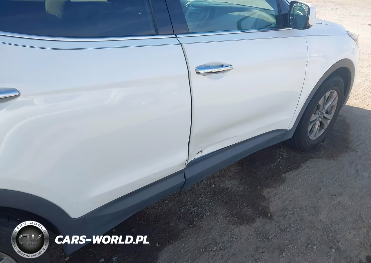 2016 Hyundai Santa Fe Sport 2.4L VIN:5XYZT3LB8GG377886 - 17
