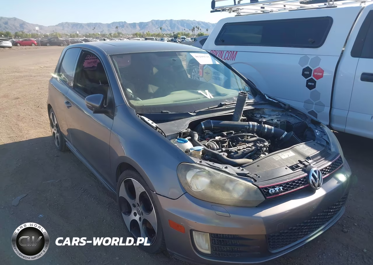 2010 Volkswagen Gti 2-Door W-Pzev (M6) VIN:WVWED7AJXAW418946 - 1