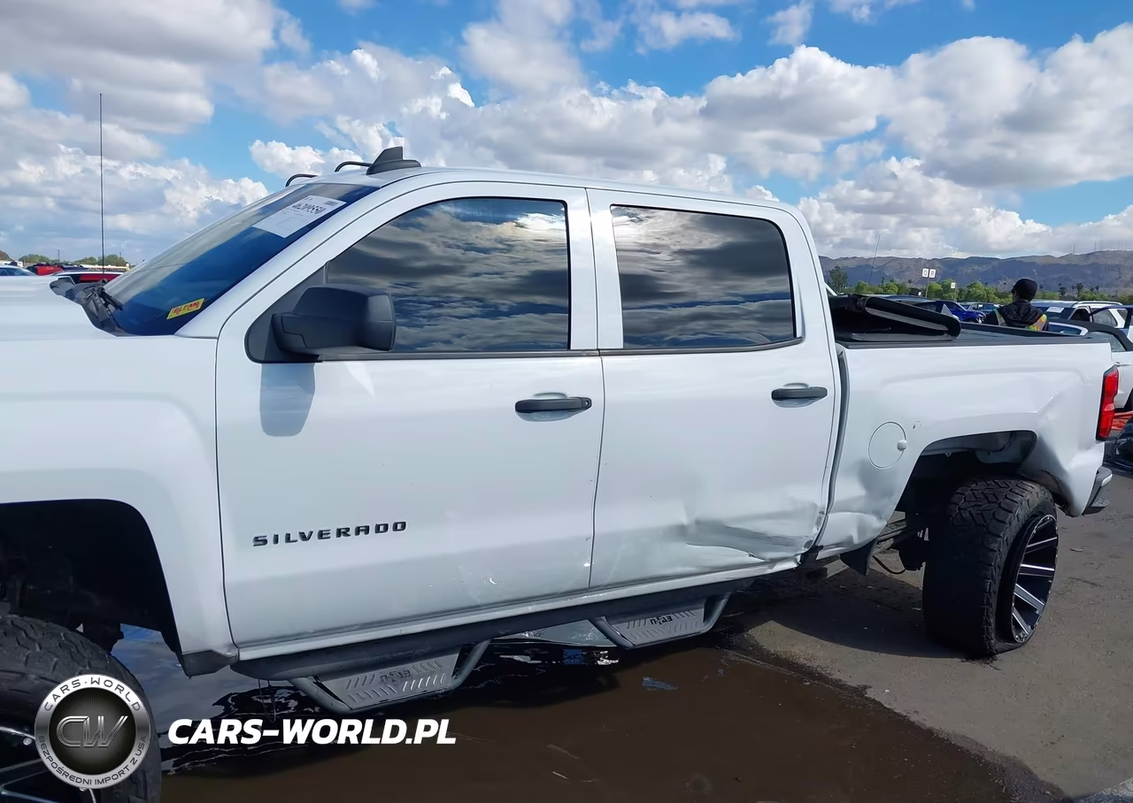 2018 Chevrolet Silverado 1500 Custom VIN:3GCPCPEC4JG579959 - 6