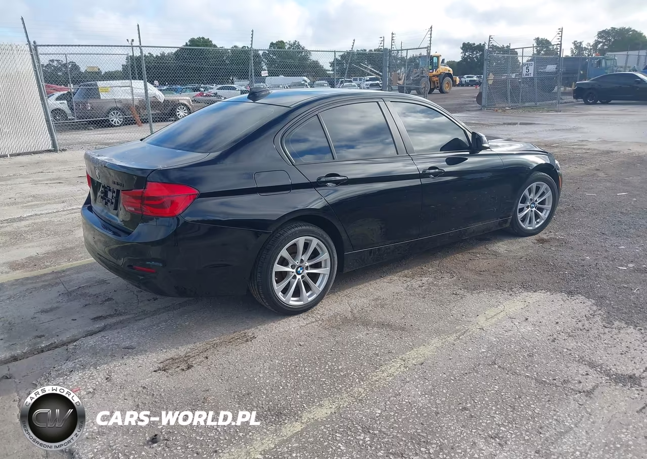 2016 BMW 320I xDrive VIN:WBA8E5G5XGNT40446 - 4