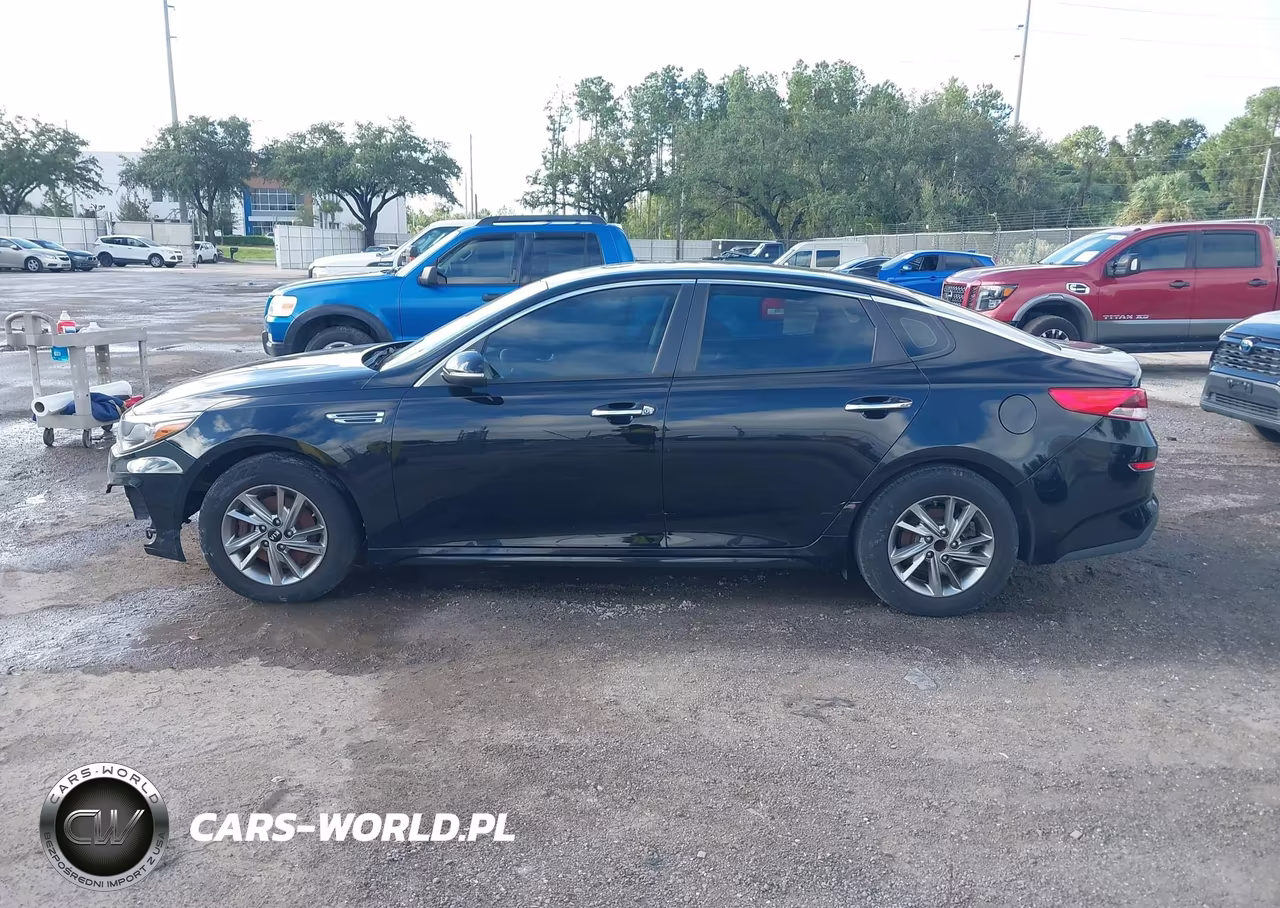 2019 Kia Optima Lx VIN:5XXGT4L35KG309922 - 14