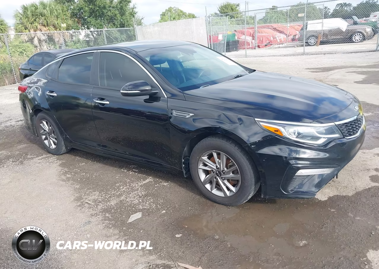 2019 Kia Optima Lx VIN:5XXGT4L35KG309922 - 17
