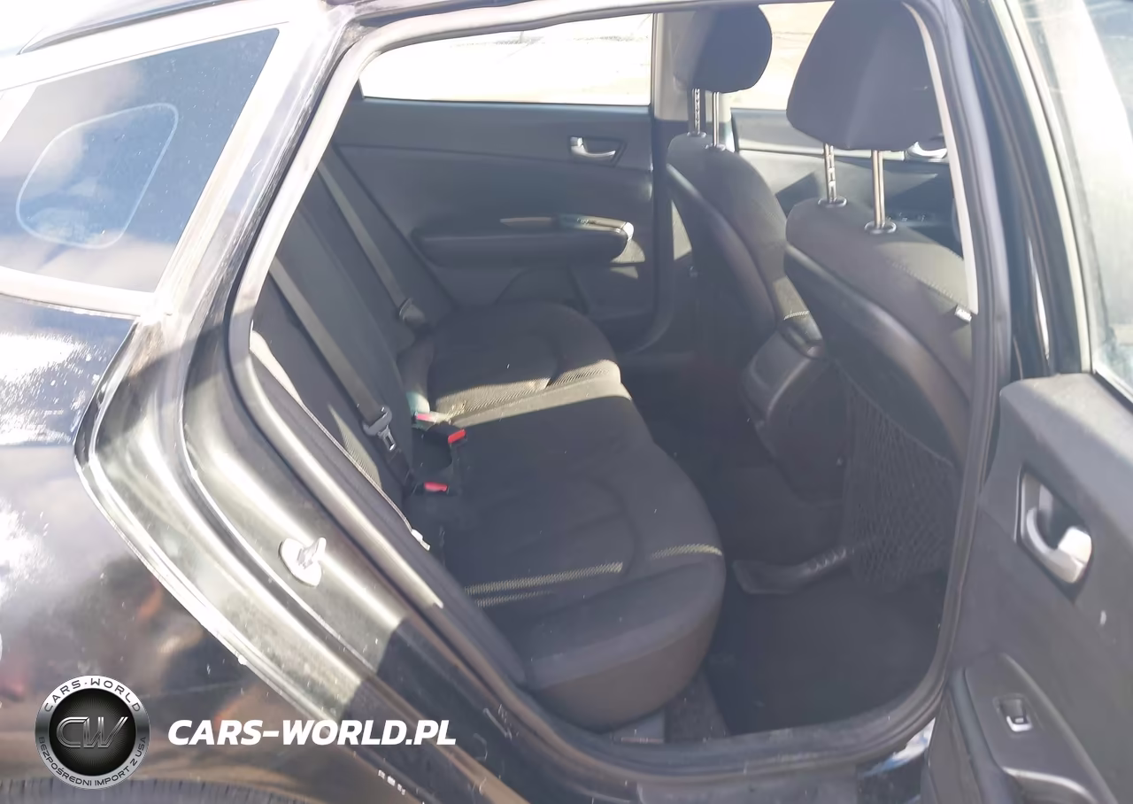 2019 Kia Optima Lx VIN:5XXGT4L35KG309922 - 8