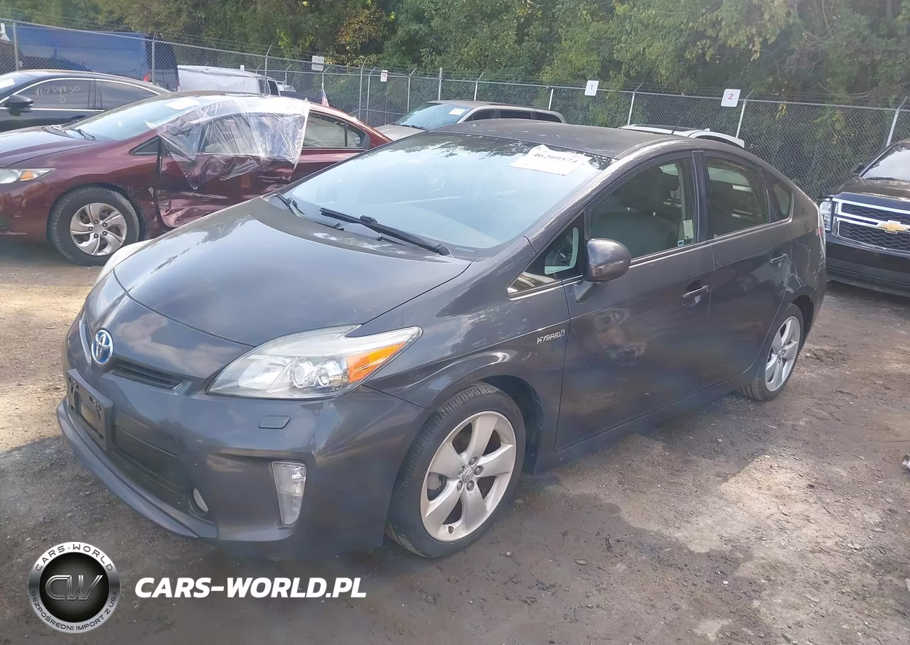2014 Toyota Prius Five VIN:JTDKN3DU8E1741619 - 2