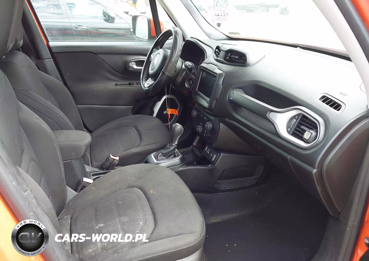 2019 Jeep Renegade Latitude Fwd VIN:ZACNJAB13KPK03845 - 5