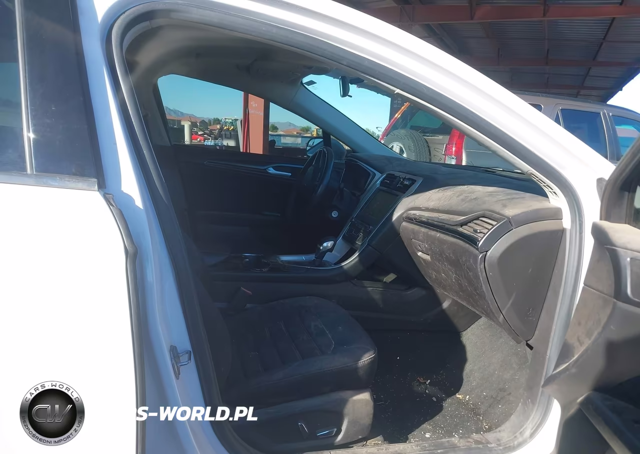 2016 Ford Fusion Se VIN:3FA6P0HD8GR366740 - 5