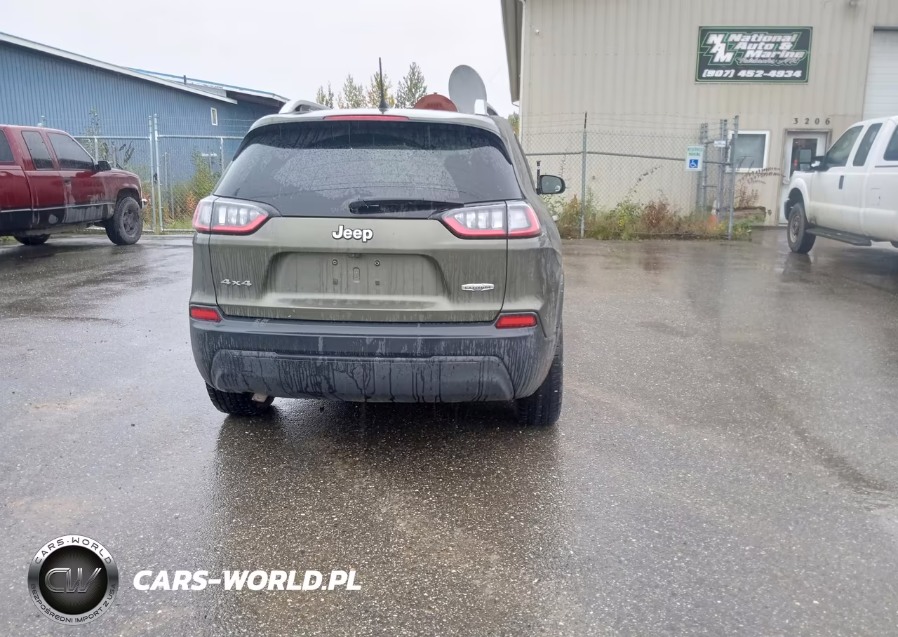 2019 Jeep Cherokee Latitude 4X4 VIN:1C4PJMCBXKD250406 - 14