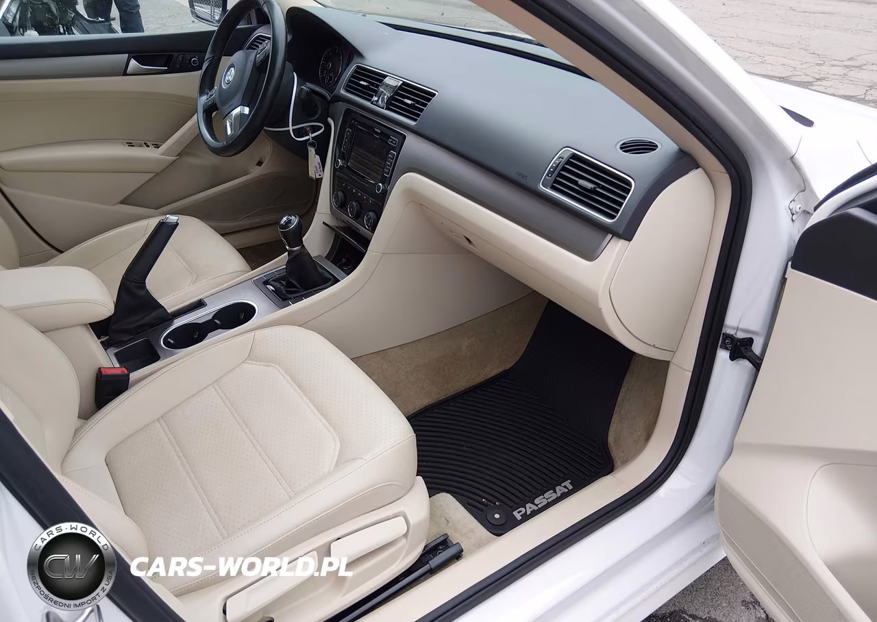 2015 Volkswagen Passat 2.0L Tdi Se VIN:1VWBV7A3XFC087437 - 5