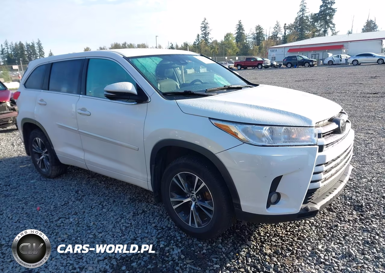 2018 Toyota Highlander Le