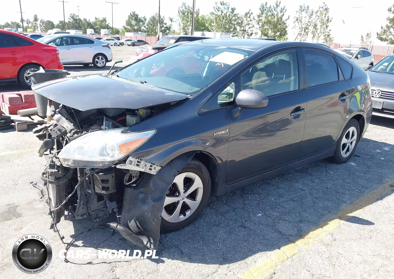 2015 Toyota Prius Two VIN:JTDKN3DU4F0449537 - 2