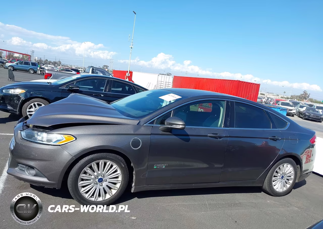 2016 Ford Fusion Energi Se Luxury VIN:3FA6P0PU4GR229683 - 14