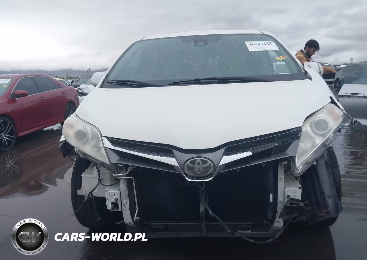 2018 Toyota Sienna Xle 8 Passenger VIN:5TDYZ3DC6JS912130 - 12